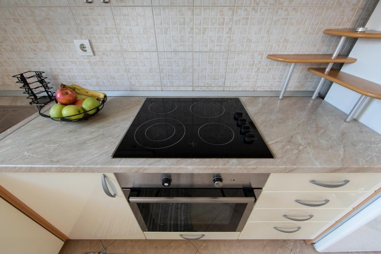 Apartmani Silva Tučepi Eksteriør bilde